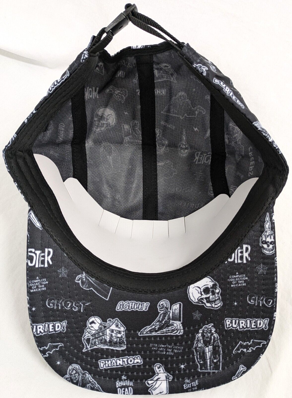NEW Creepy Co. Vintage Horror Comics 5 PANEL HAT Crypt Monster Ghost Phantom Bat
