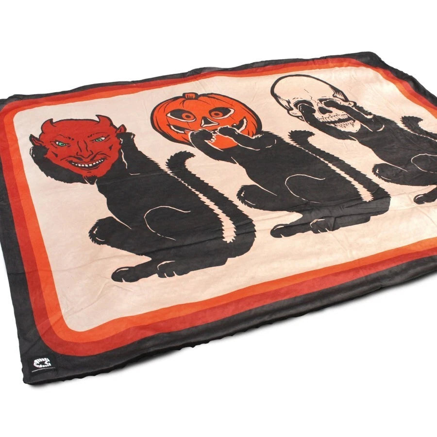 NEW Creepy Co. Beistle FEAR NO EVIL BLANKET 60x44" Halloween Spooky Cat See Hear