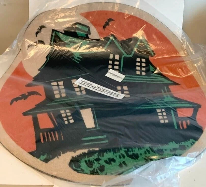 NEW Creepy Co. Beistle HAUNTED HOUSE ACCENT RUG 36x34" Spooky Halloween Ghost